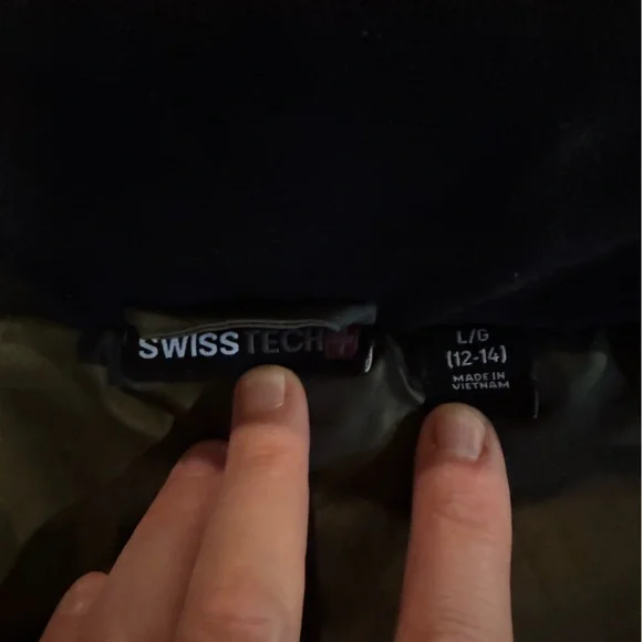 Swiss Tech Women's Dark Green Puffer Jacket - Picture 7 of 7